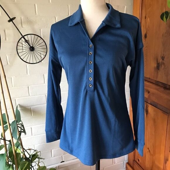 LONG Sleeve pullover sweater blue with collar NWOT - Picture 2 of 7